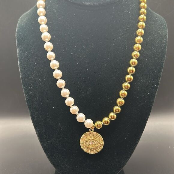 BOGO Free Jewelry..Eye Candy LA Gold Bead Faux Pearl Evil Eye Pendant Necklace - Picture 6 of 10